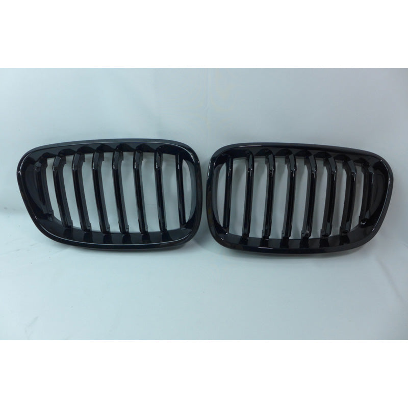 Gloss Black grill, passar BMW 1-serie F20/F21 2011-2015