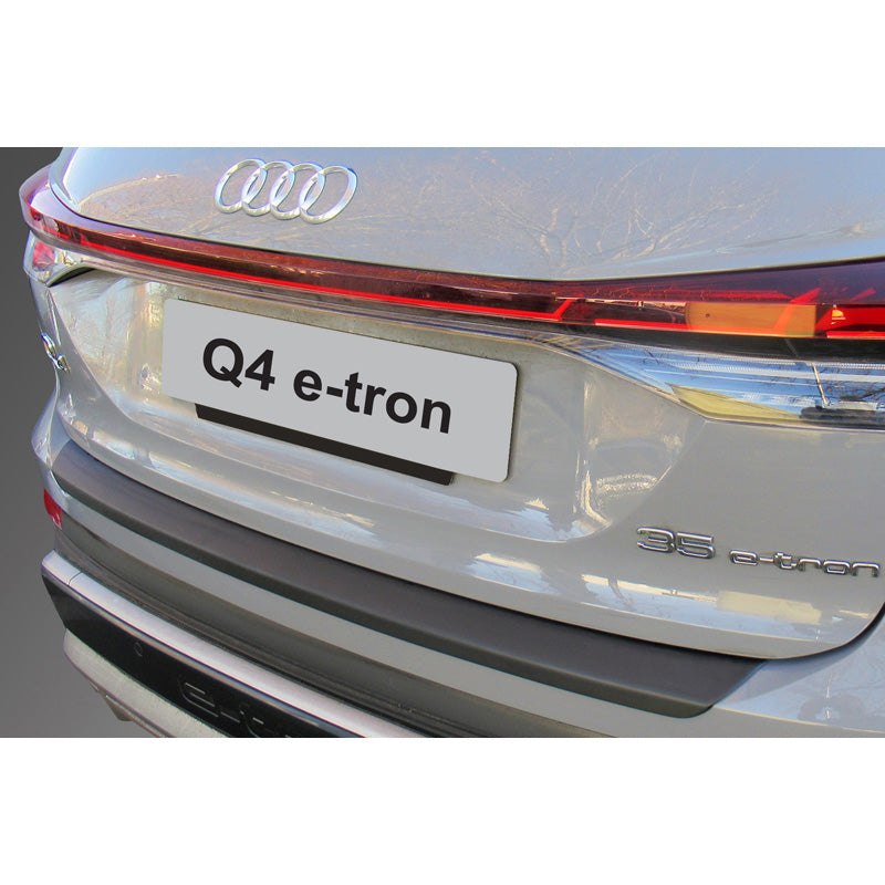 RGM, Bakre stötfångarskydd, ABS-plast, passar Audi Q4 e-tron (F4B) & Q4 e-tron Sportback (F4N) 2020- Svart