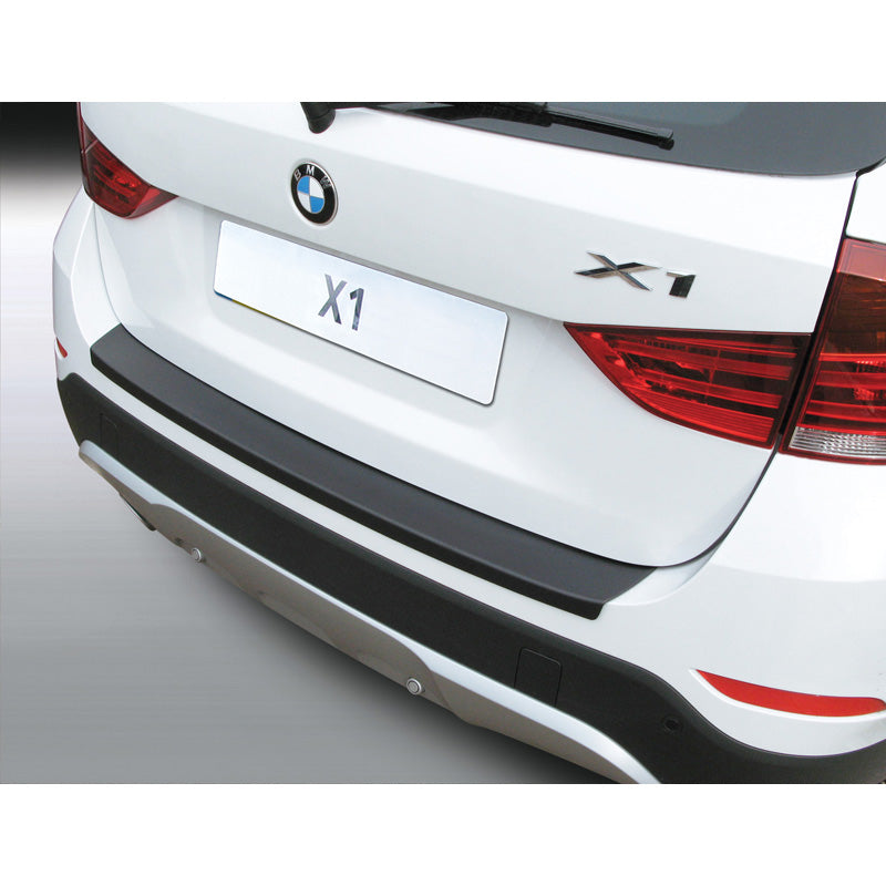 RGM, Bakre stötfångarskydd, ABS-plast, passar BMW X1 Sport/X-Line 2012-2015 Svart