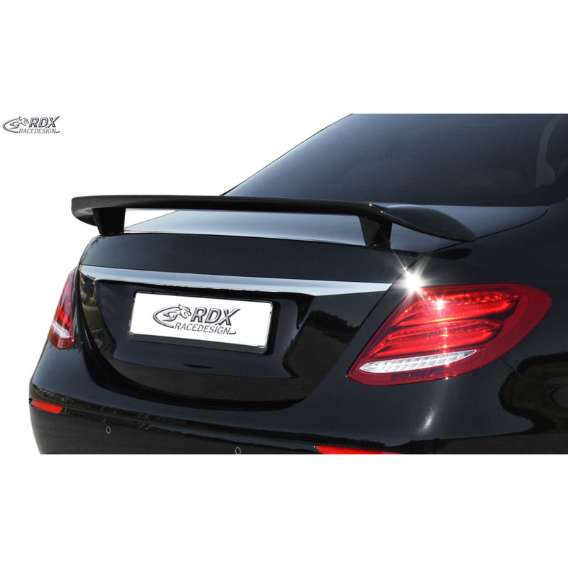 RDX RaceDesign, Trunk spoiler, passar Mercedes E-Klass W213 Sedan 2016- (PU)